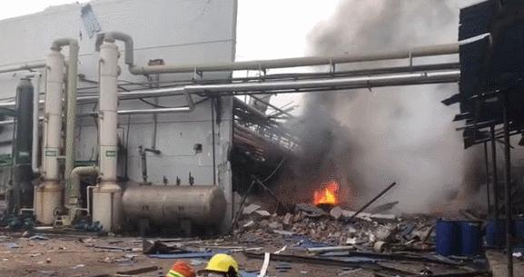 广告加工静电怎么解决,广告覆膜机如何消除静电