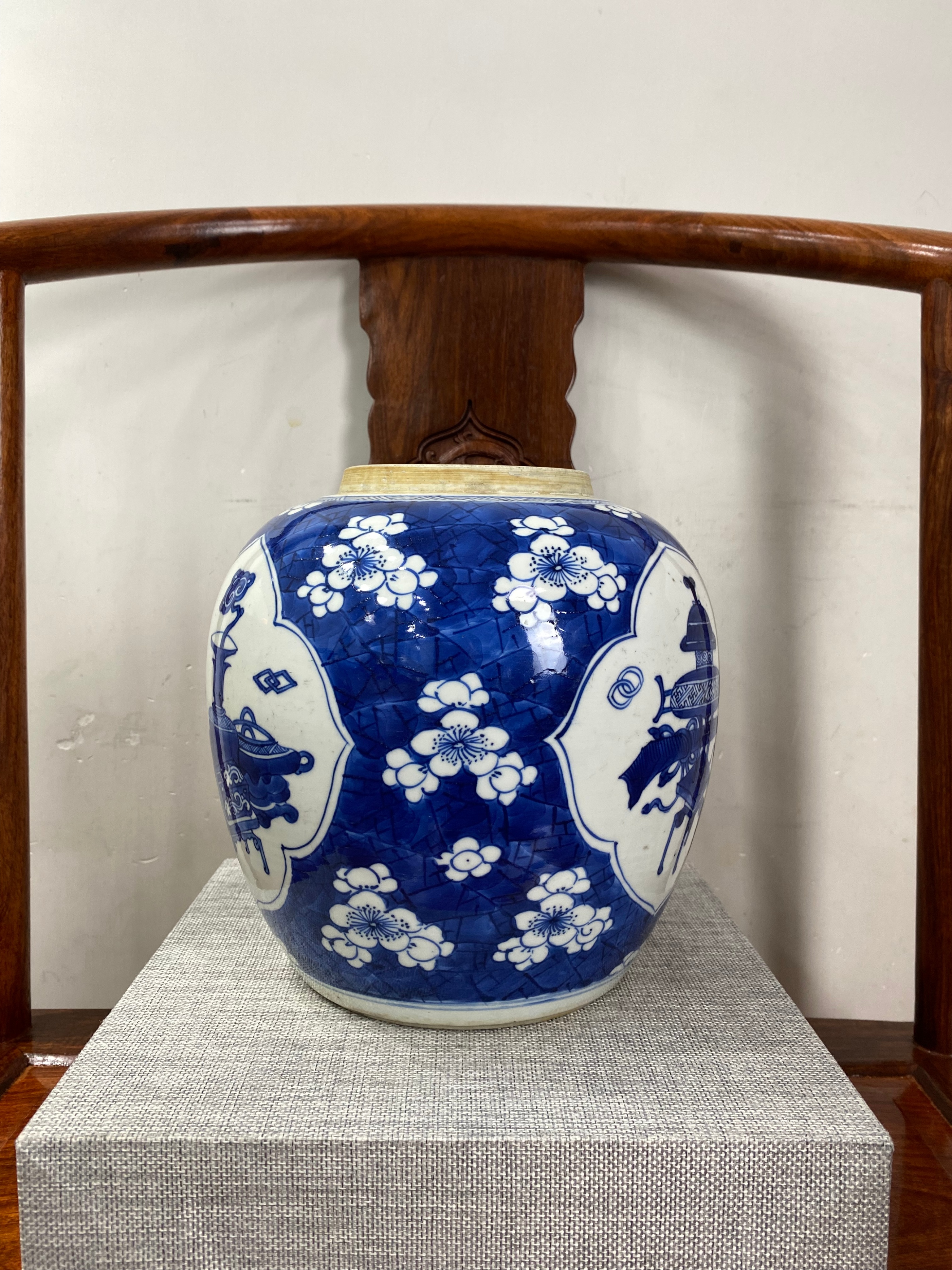 清冰梅瓷器,冰梅瓷器有没有官窑款式