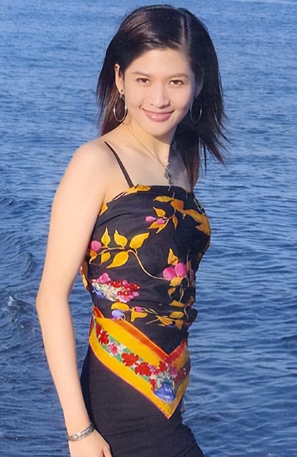 冯小刚和女主持人,跟冯小刚有绯闻的女主持人