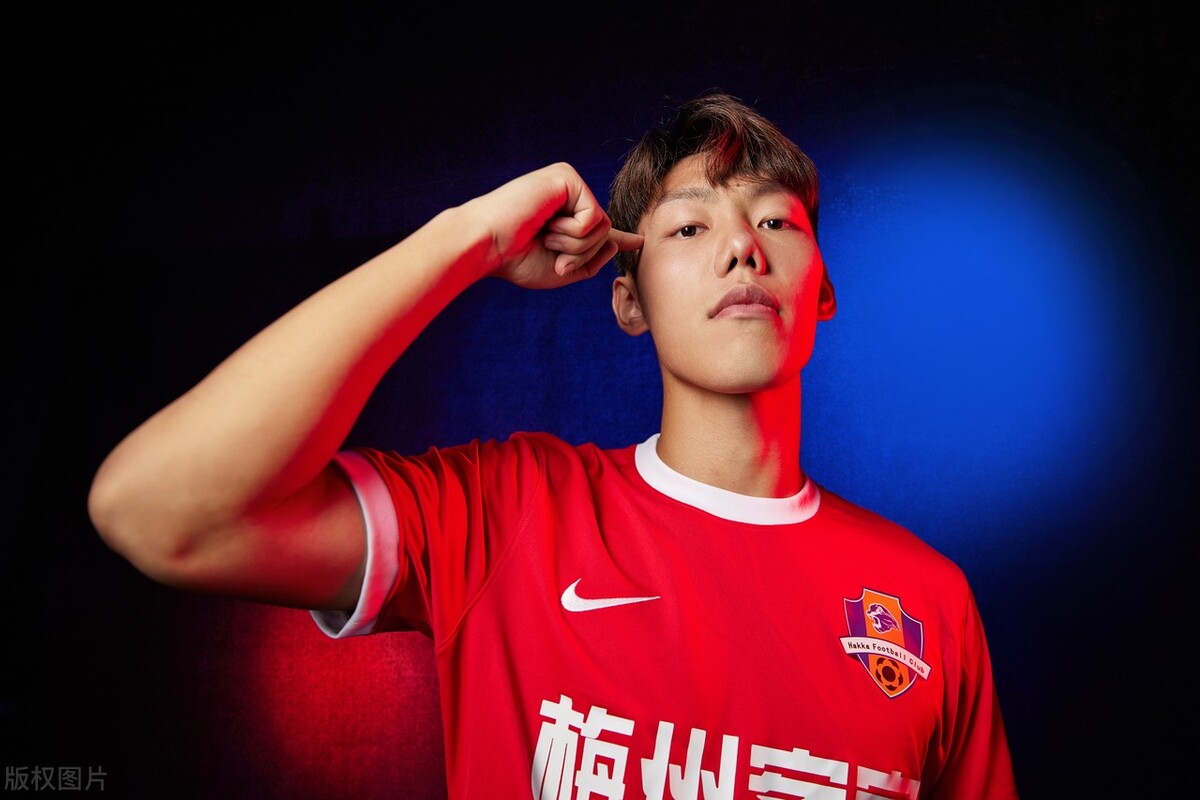 梅州客家足球俱乐部写真,梅州客家队海报