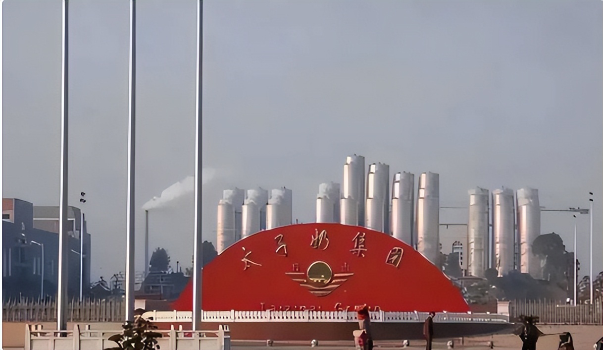 内奸勾结外敌的视频,内奸勾结鬼子打山寨