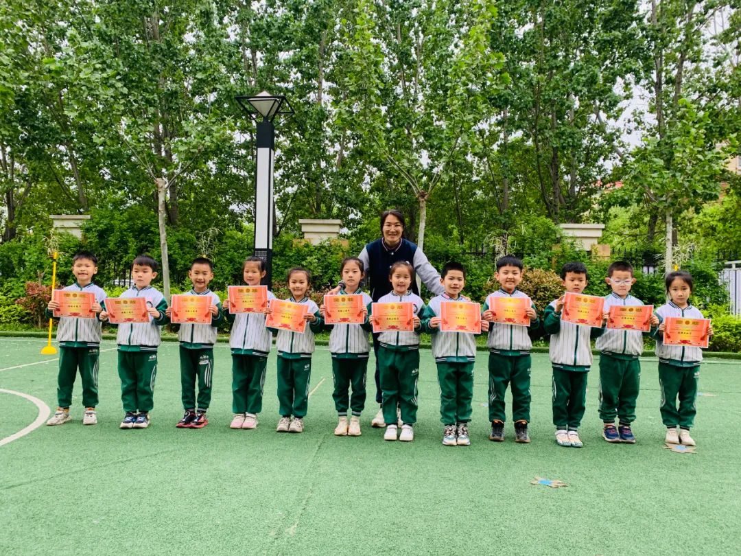 足够精彩足球赛,足够精彩幼儿足球嘉年华