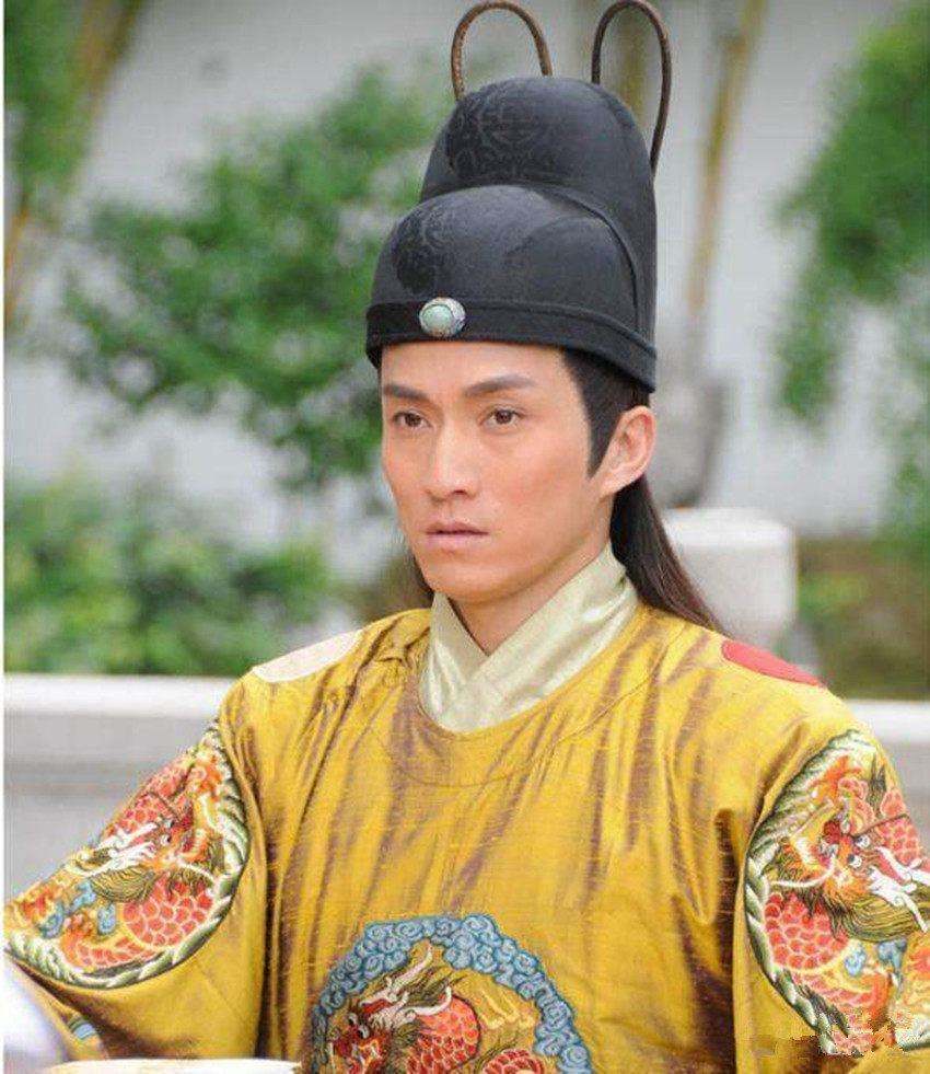 朱元璋为什么非要把蓝玉剥皮,蓝玉被剥皮的悲惨下场