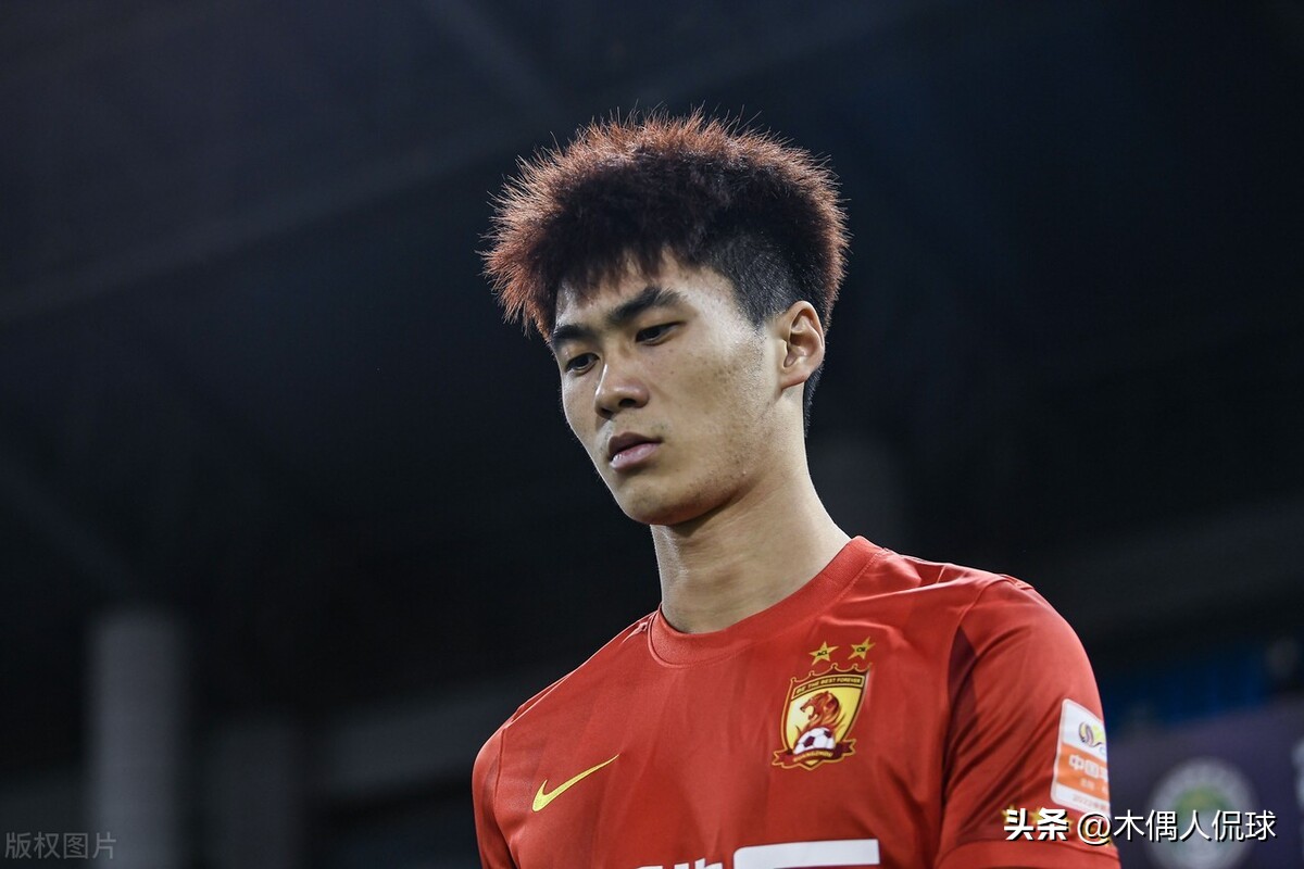 足协计划限制31岁以上球员是什么信号？89黄金一代或无缘新国足