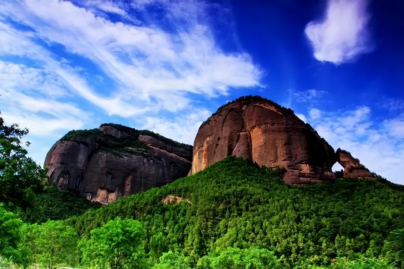夏天游玩路线,夏天旅游最佳路线推荐