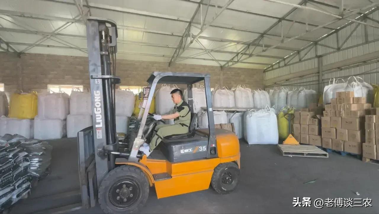 卖羊粪挣十万,卖羊粪一年利润