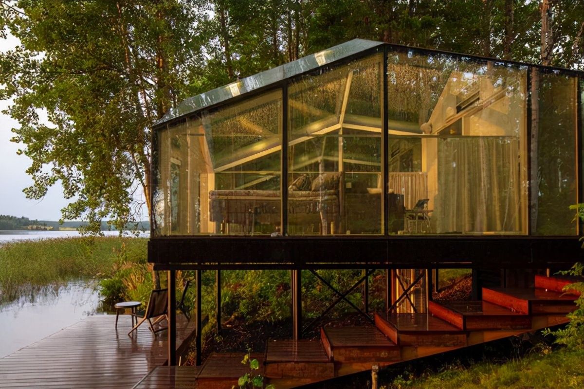 芬兰，伊纳里，森林玻璃小屋/Pirinen+Salo