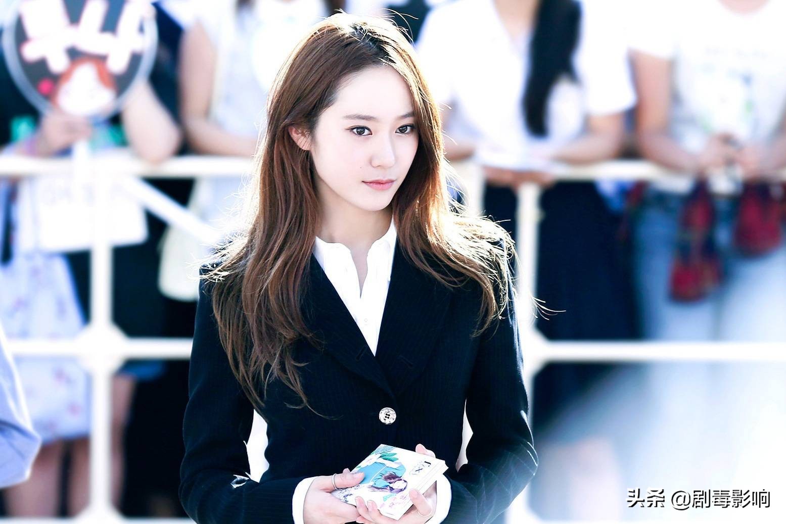 jennie郑秀晶舞台对比,郑秀妍jennie郑秀晶