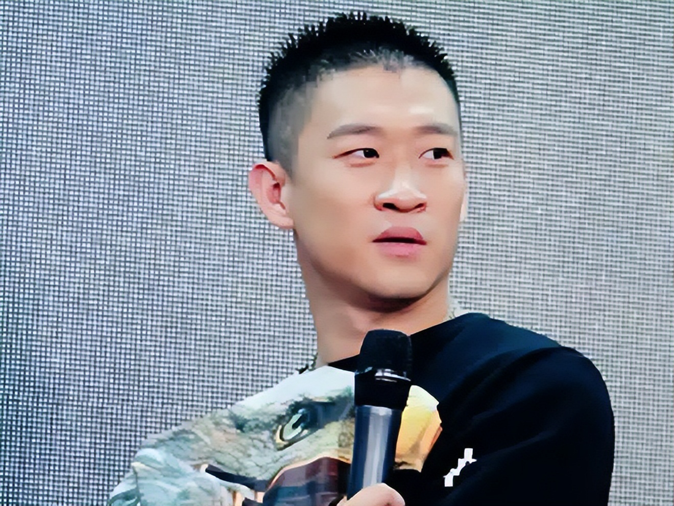 曹云金目中无人,曹云金嚣张合集