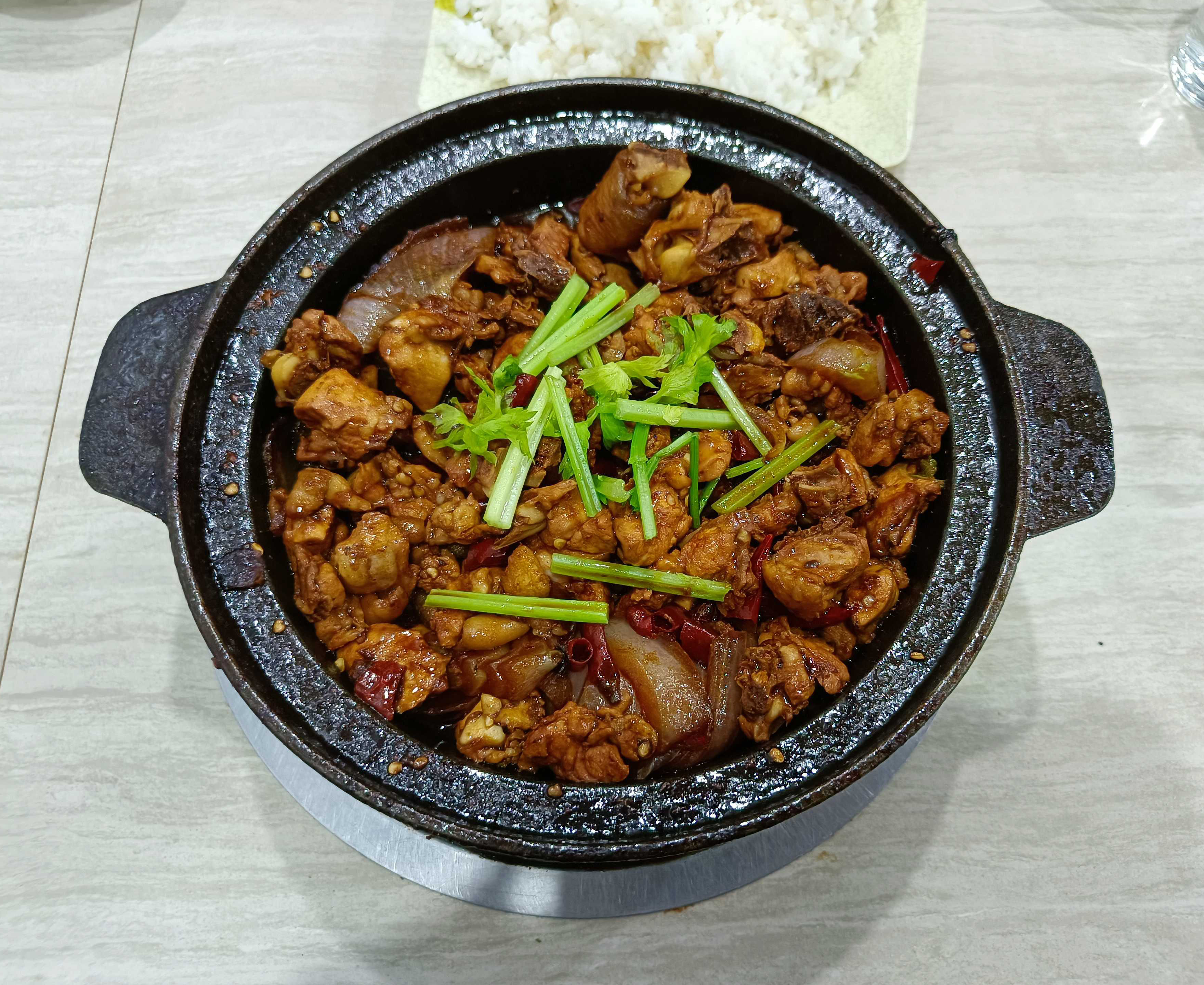 重庆鸡公煲到底是不是重庆的,重庆鸡公煲竟然不是重庆菜