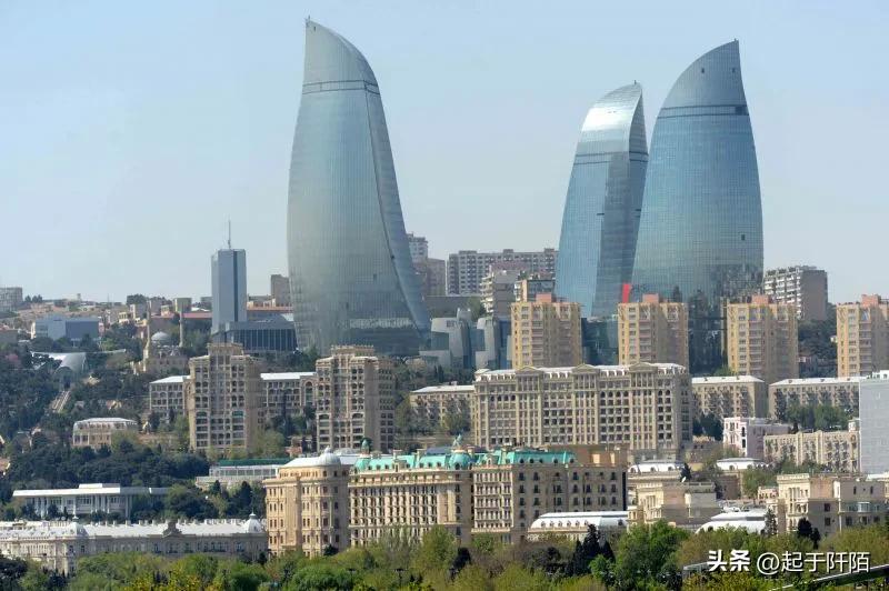 走进“阿塞拜疆”,带你看看真实的里海明珠现状,和想象中不一样
