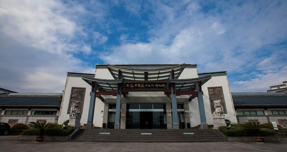 休闲旅游攻略夏天路线,三条旅游新线路