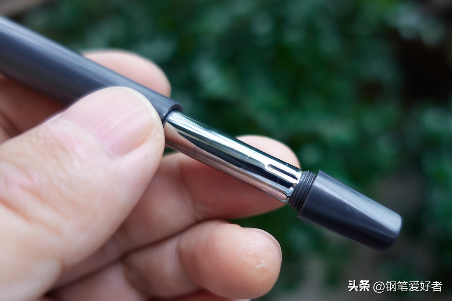 犀飞利帝国4钢笔评测及犀飞利TD上墨器系统原理解析