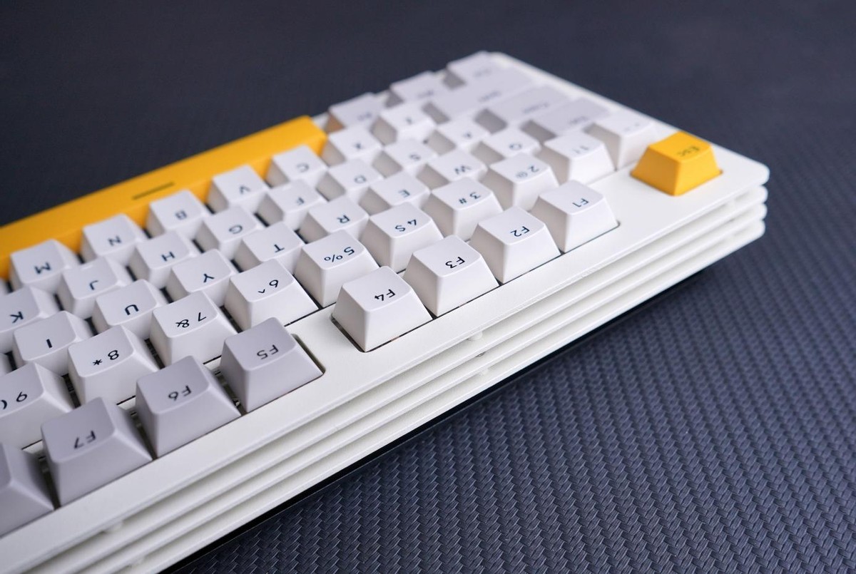 键盘中的美食家！黑爵AKC087千层酥体验：颜值和手感全都要