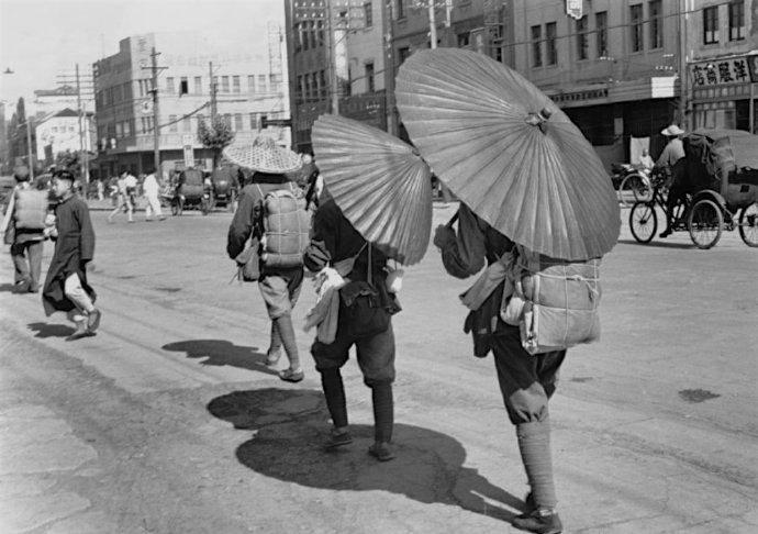 日军找“花姑娘”有多少*行暴**?老人回忆:日本兵没有一点人性