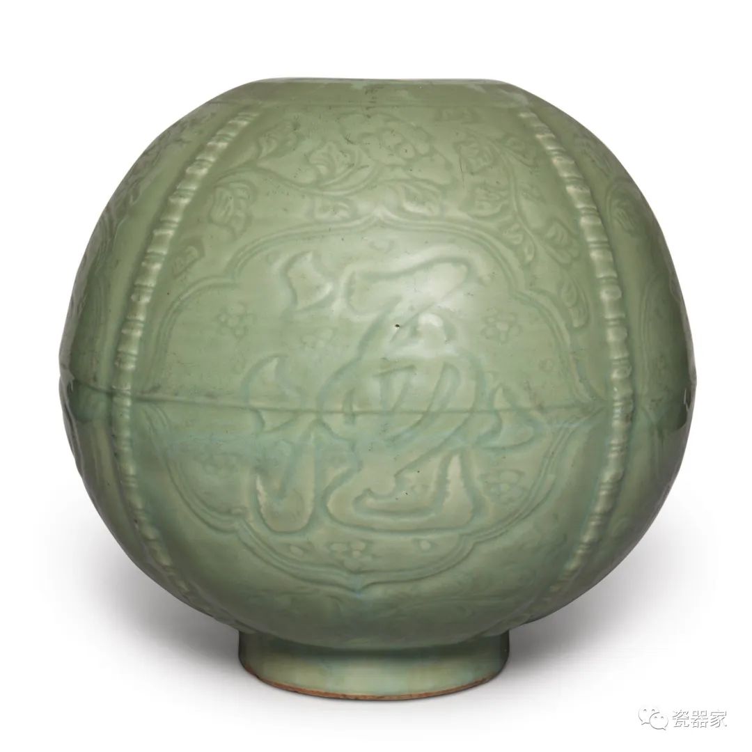 苏富比瓷器秋拍 (苏富比19年香港瓷器春拍)