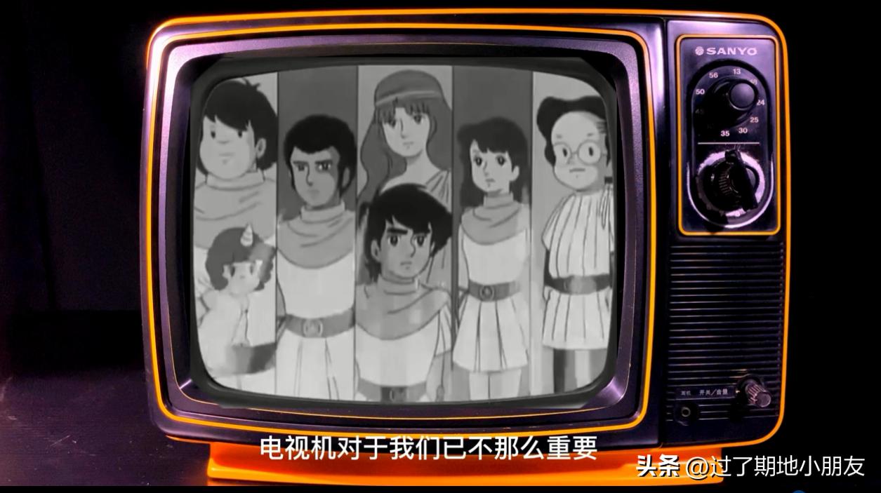 家庭的第一台电视机,家里买了第一台电视机图片