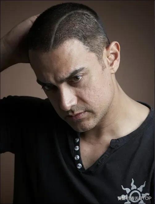 推荐四部经典爆笑喜剧电影,十大冷门爆笑喜剧电影