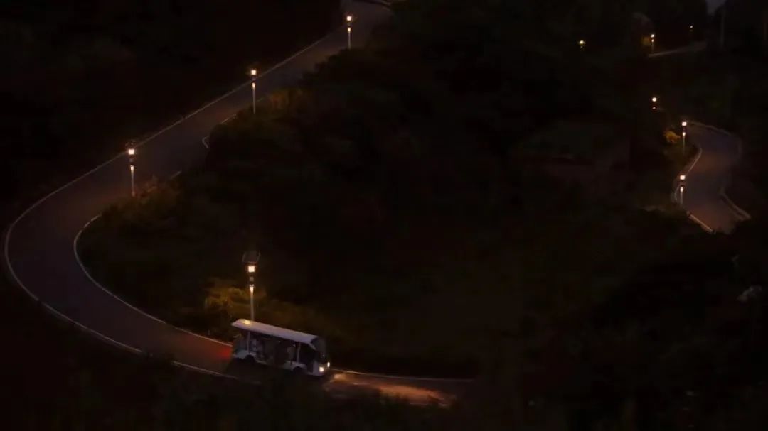 世界上被遗忘的小岛,大海中的神秘无人小岛