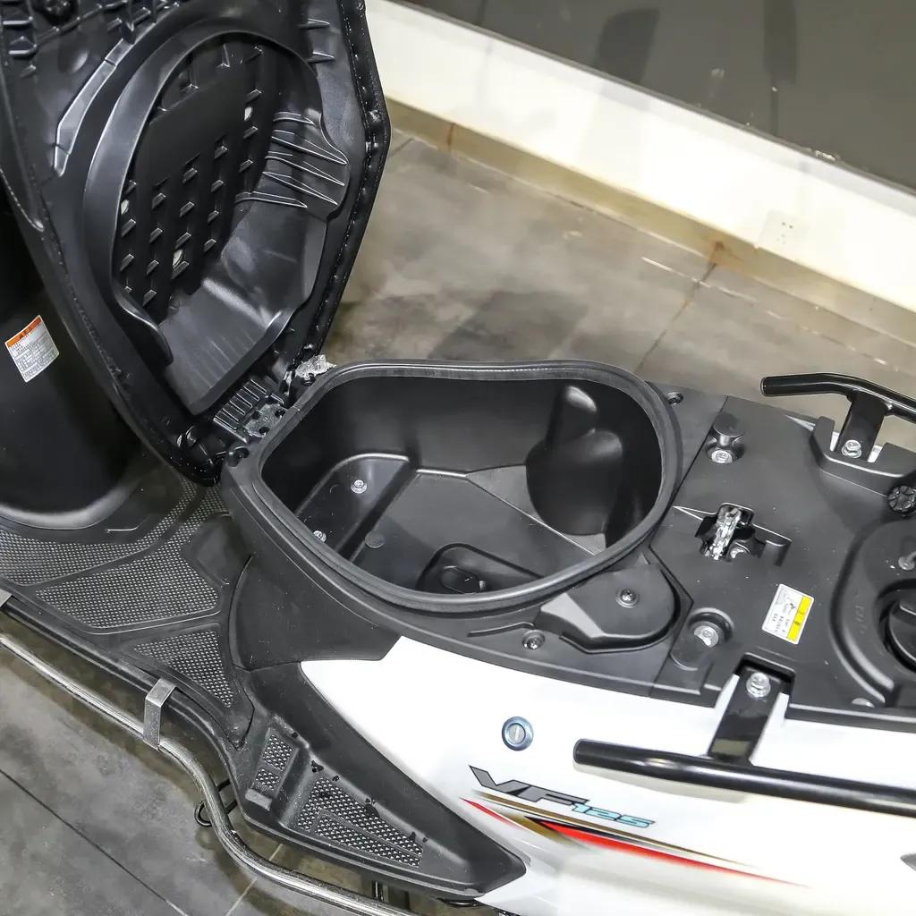 豪爵踏板摩托车vf125多少钱,豪爵踏板vf125与vf100哪个好