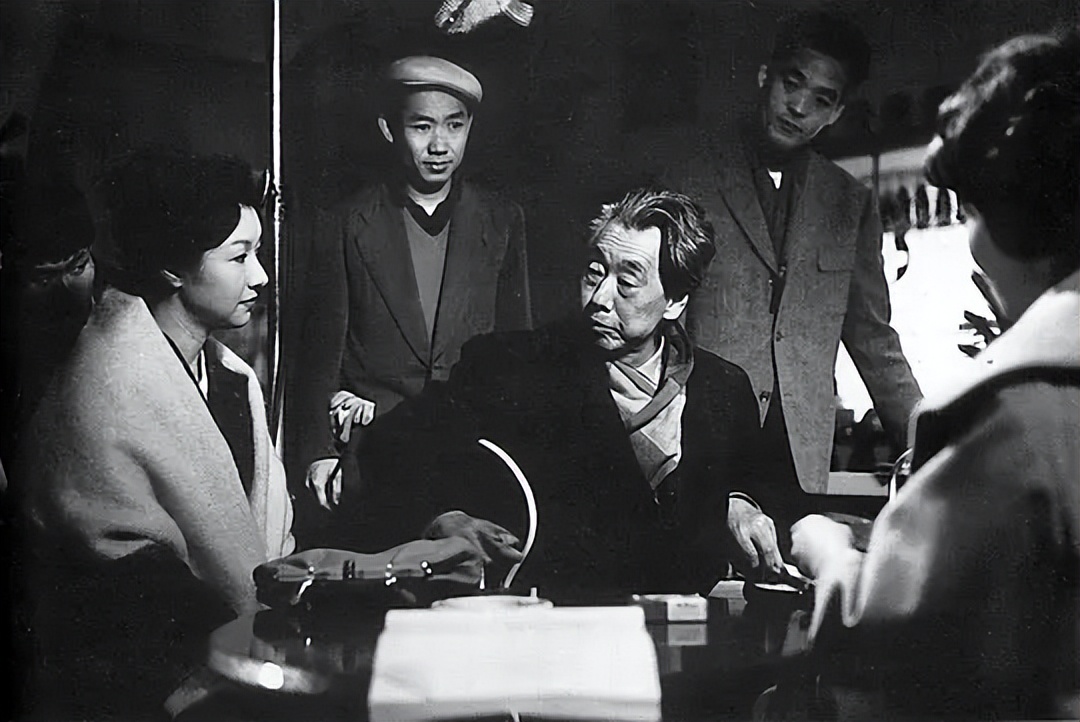 林芙美子放浪记简介,放浪记小说