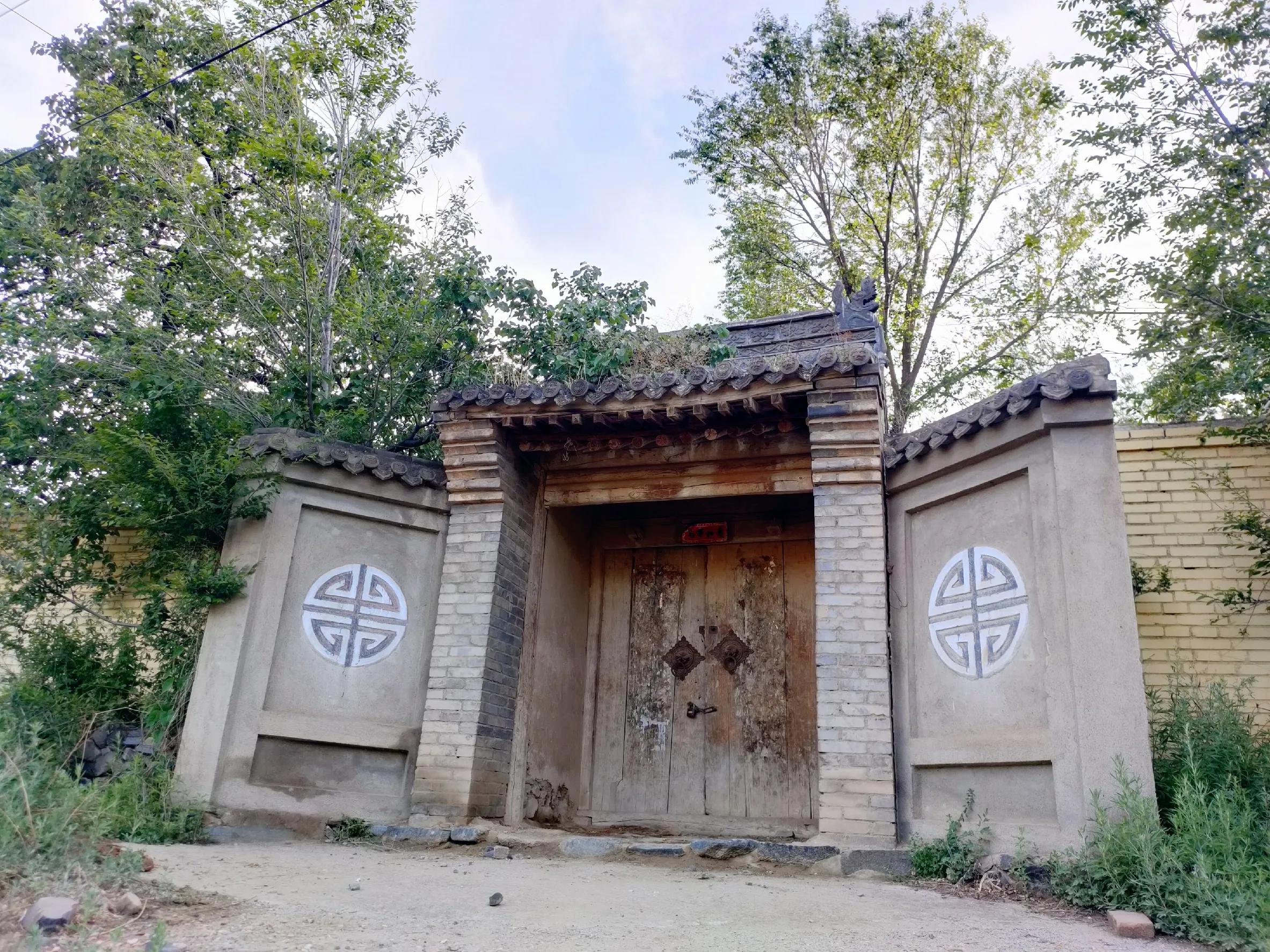 五台山十大青庙和十大黄庙,五台山佛教三门