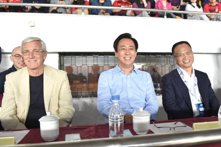 马斯克能还上许家印所欠的钱吗,马斯克当全球首富后屡遭逼捐