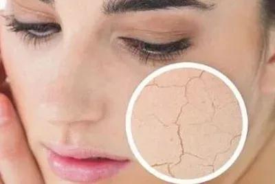 代购和官网护肤品哪个靠谱,代购不可能告诉你的8个护肤品