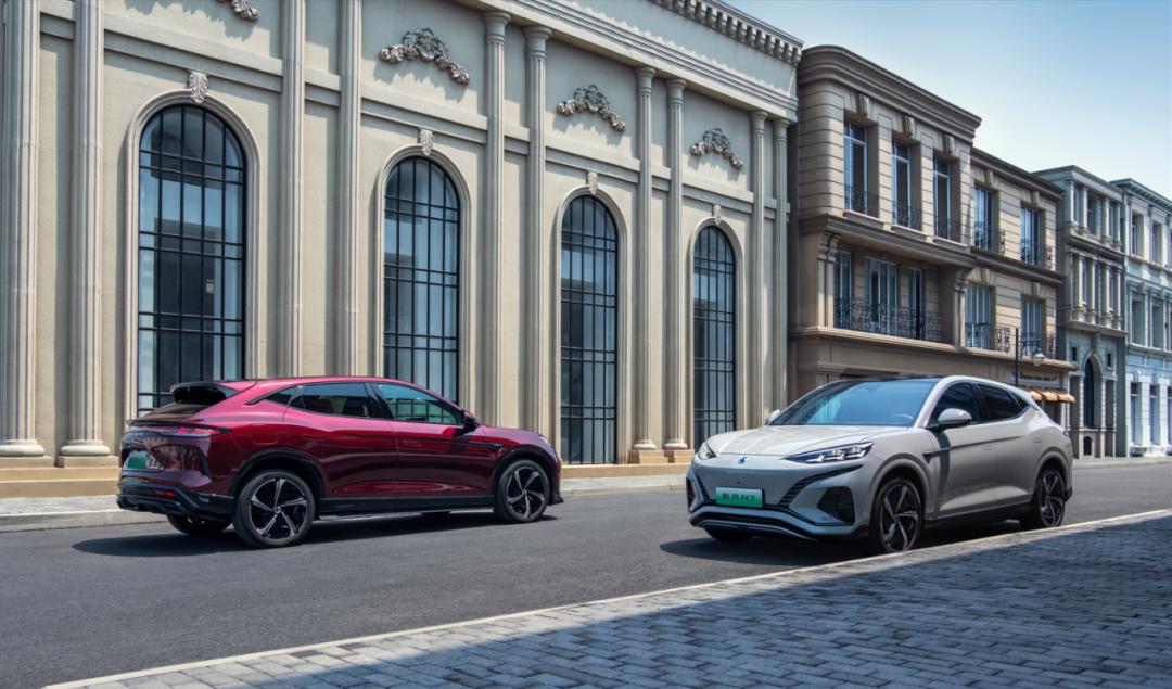 30.18万元起！全球首款智能豪华猎跑SUV腾势N7震撼上市