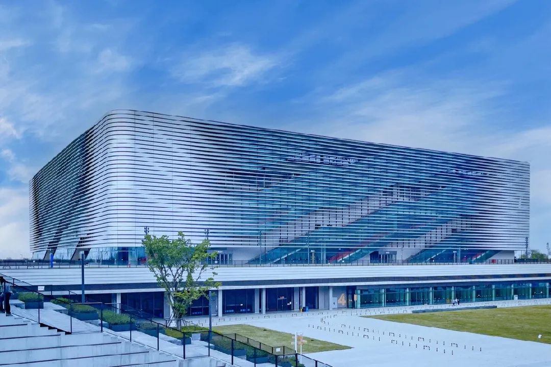 成都便宜的运动场地有哪些,家门口运动场地