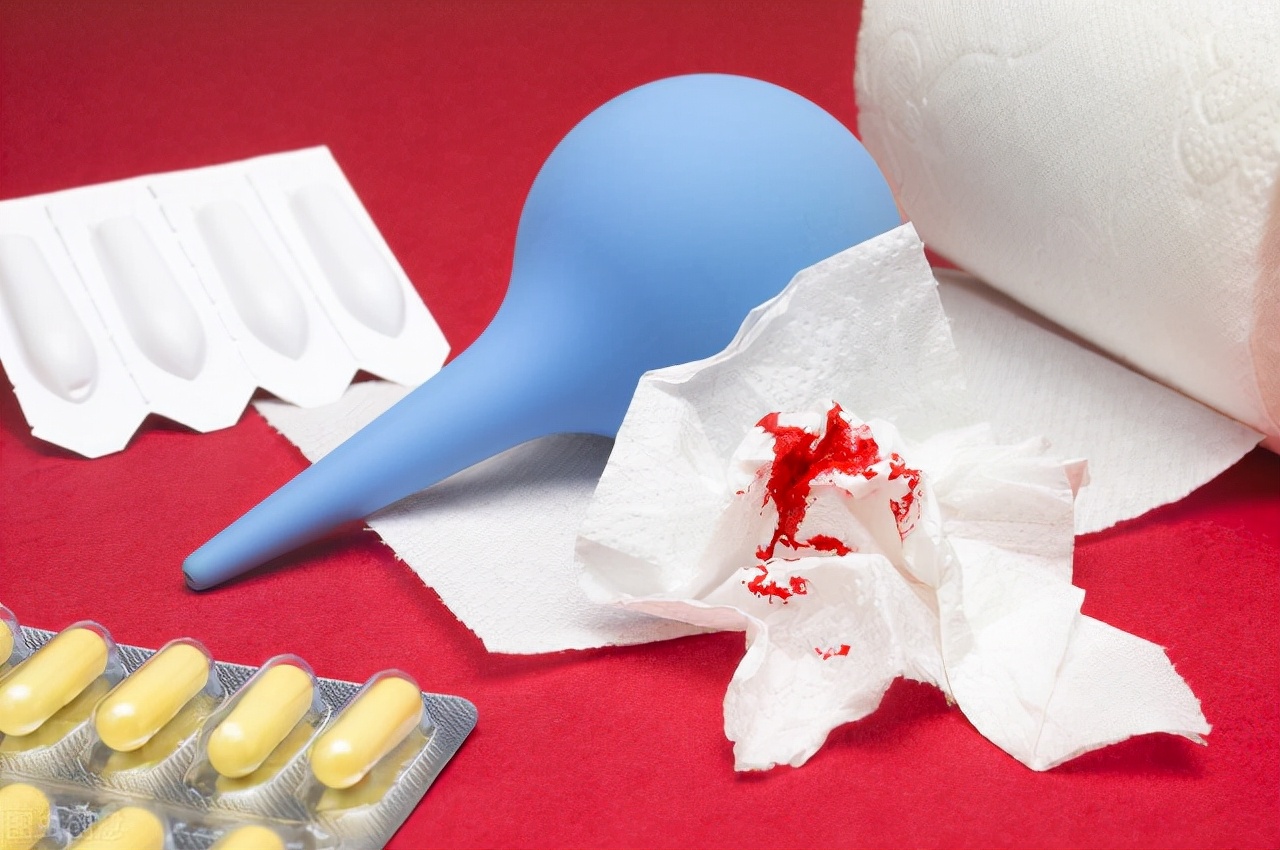 痔疮久不治有什么危害,痔疮久拖严重一定要手术吗