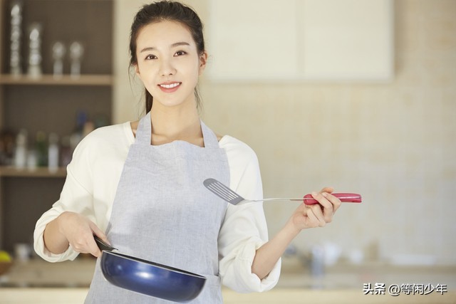 马斯克历任妻子干什么,马斯克对老婆冷酷无情