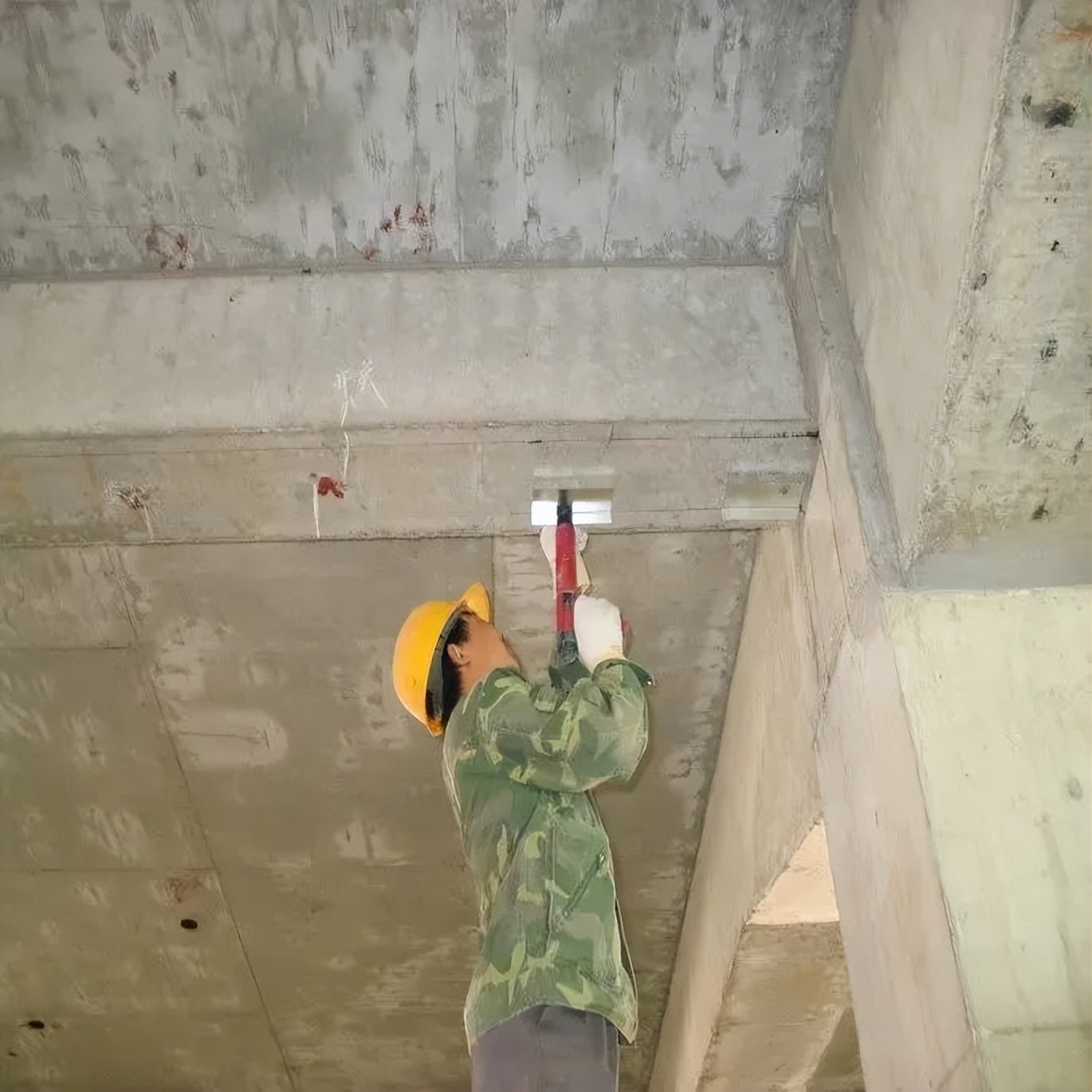 比较有名alc隔墙板材质,alc板材的简介