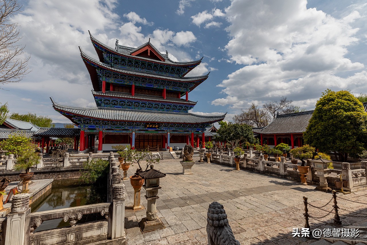 云南纳西族木府现在在哪里,纳西族建筑的文化内涵