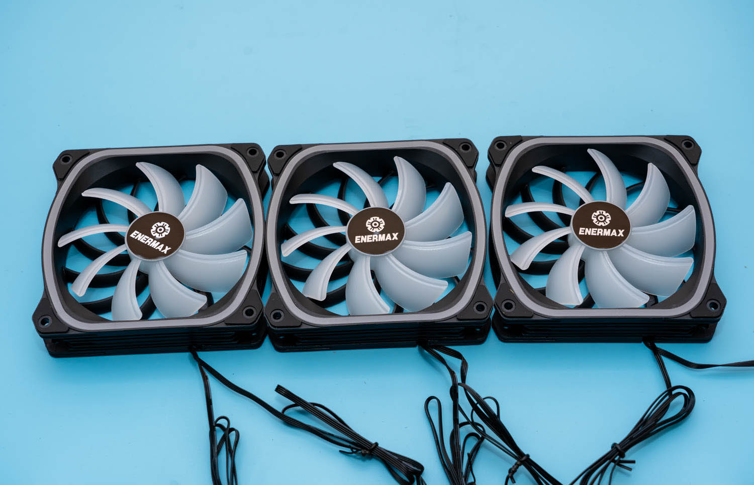 安耐美360水冷太吵,恩杰360水冷和安耐美