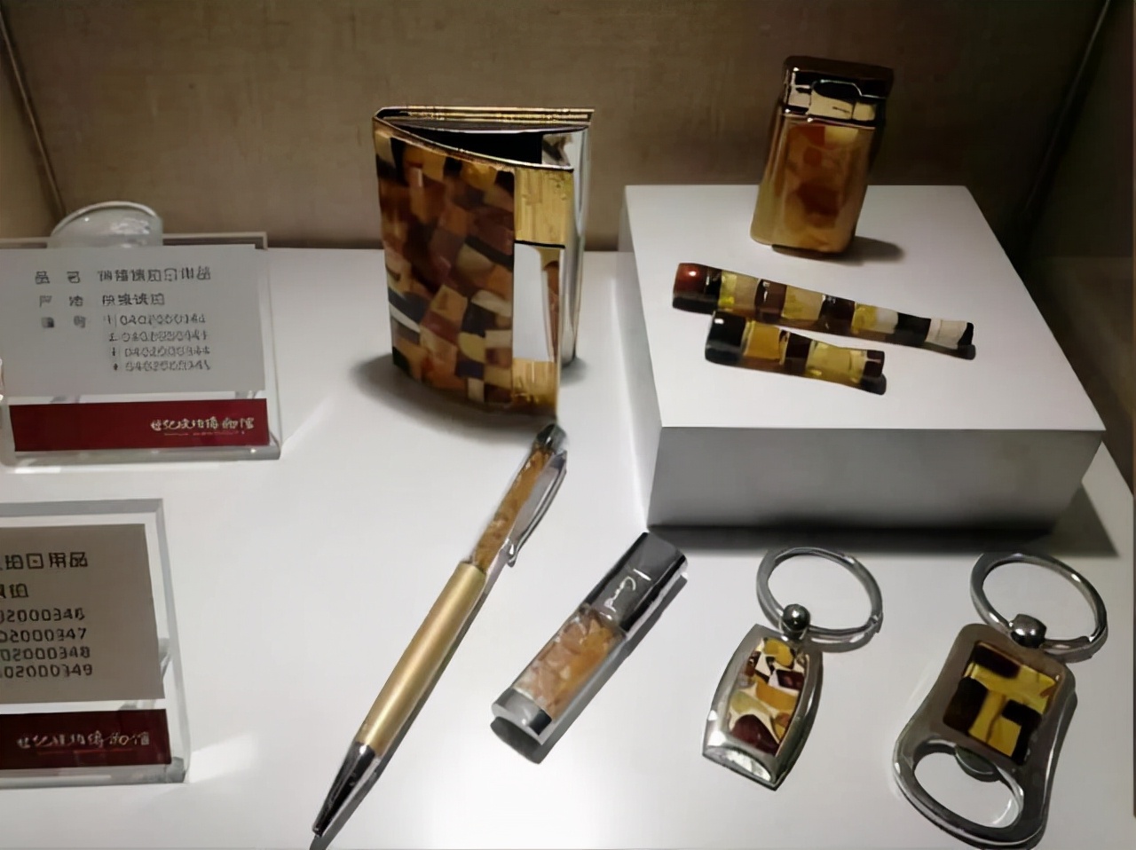 深圳琥珀博物馆典藏仿古龙凤蜜蜡,琥珀蜜蜡全品类