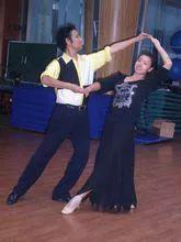 交谊舞入门四步踩点直播,交谊舞入门基础舞步