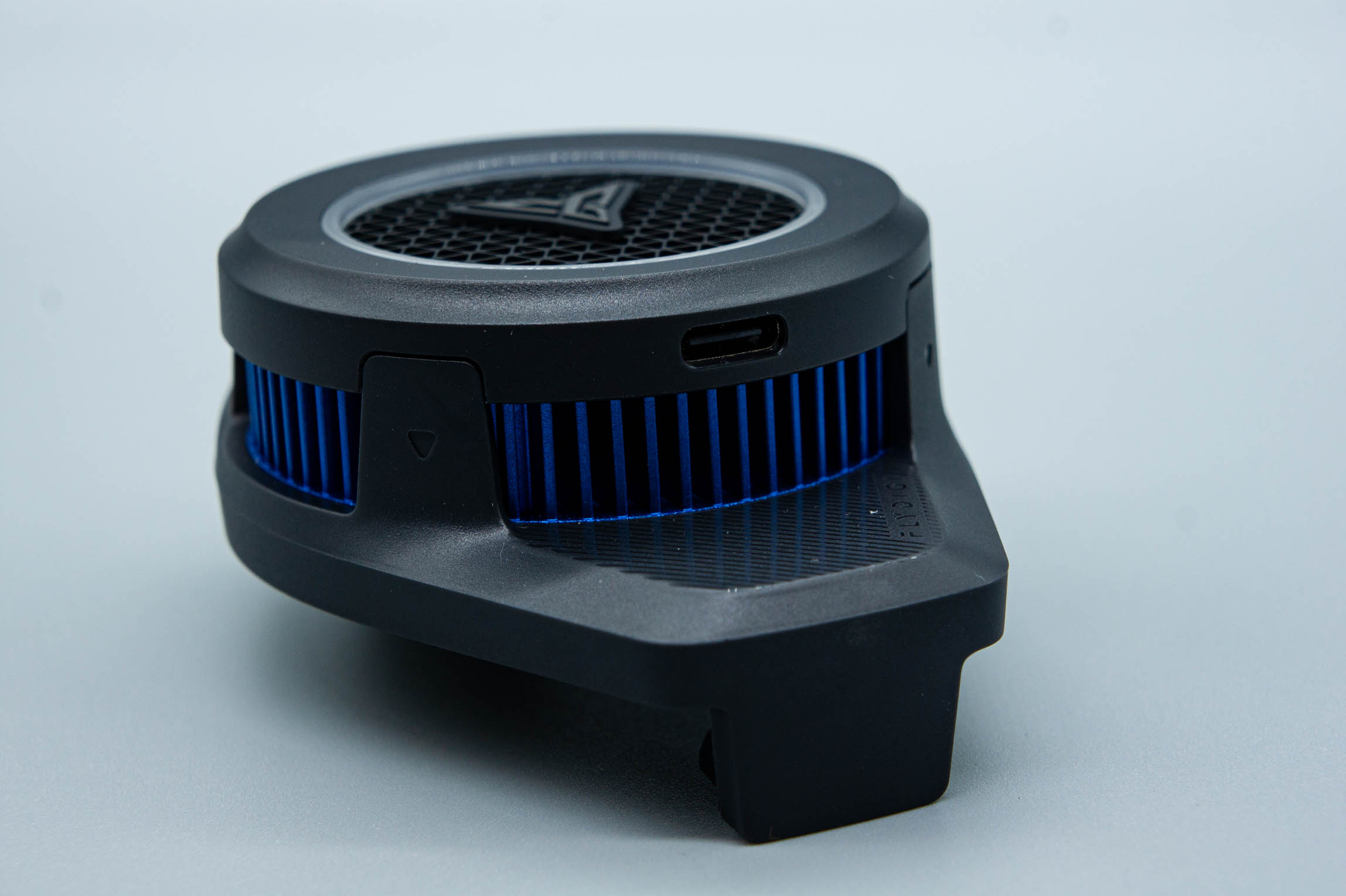 手机游戏散热背夹测评,游戏手机配散热背夹极限测试