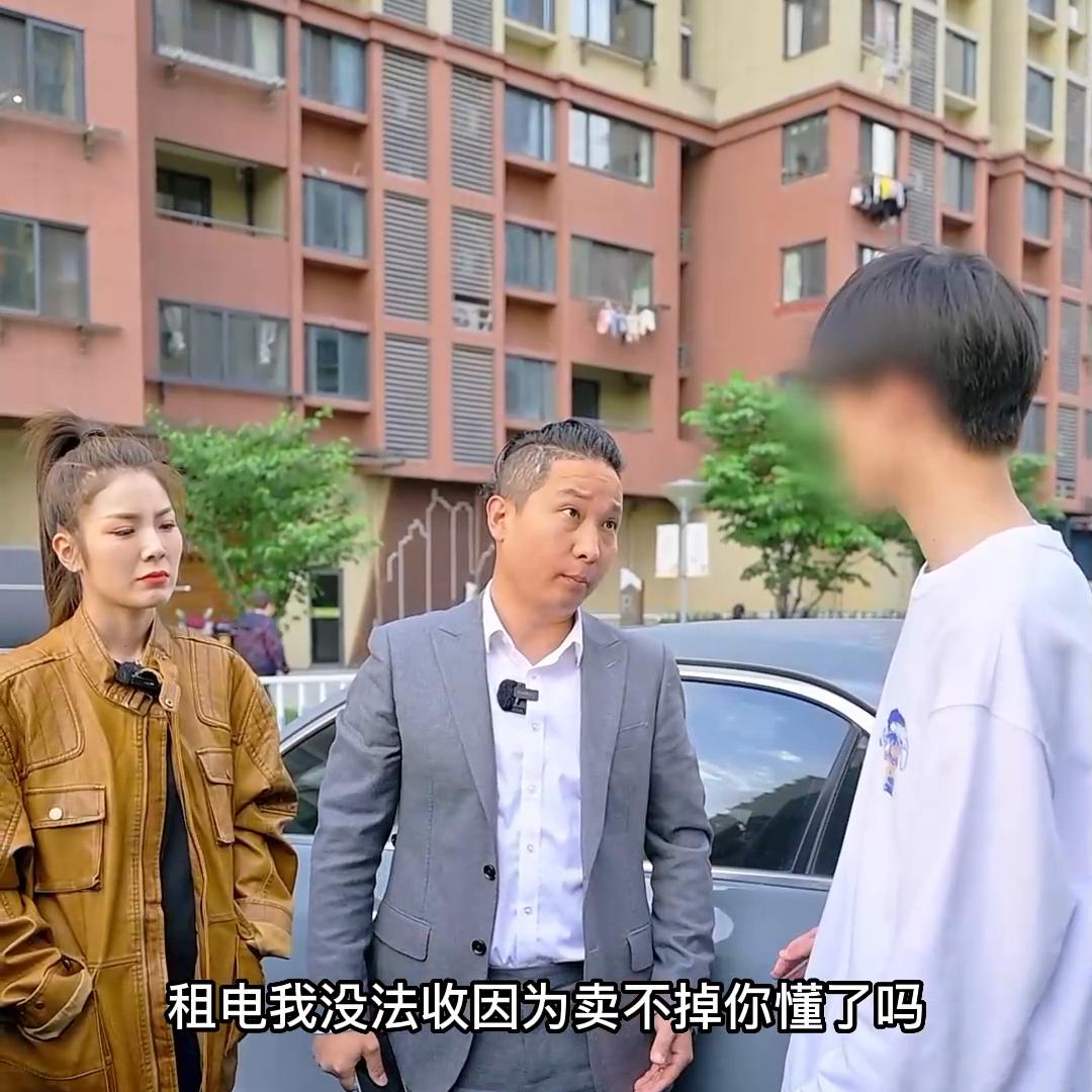 自己花钱就买自己喜欢的车,自己掏钱买的车别人名下