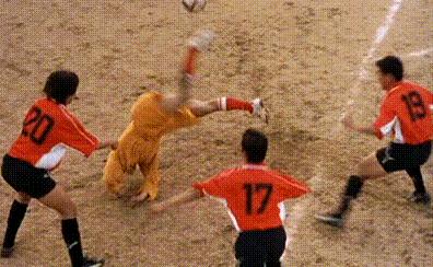 搞笑gif谁这么有才把车开上房顶了,搞笑gif段子这车开出去也太拉风了