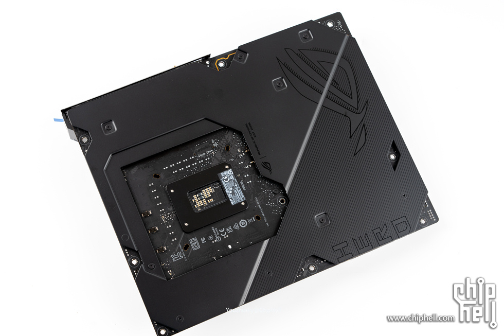 华硕rogz790heroddr4,rogz790hero主板支持ddr4吗