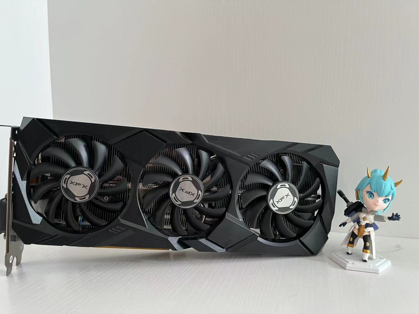 讯景rx5908g相当于什么显卡,讯景rx590跟蓝宝石rx590