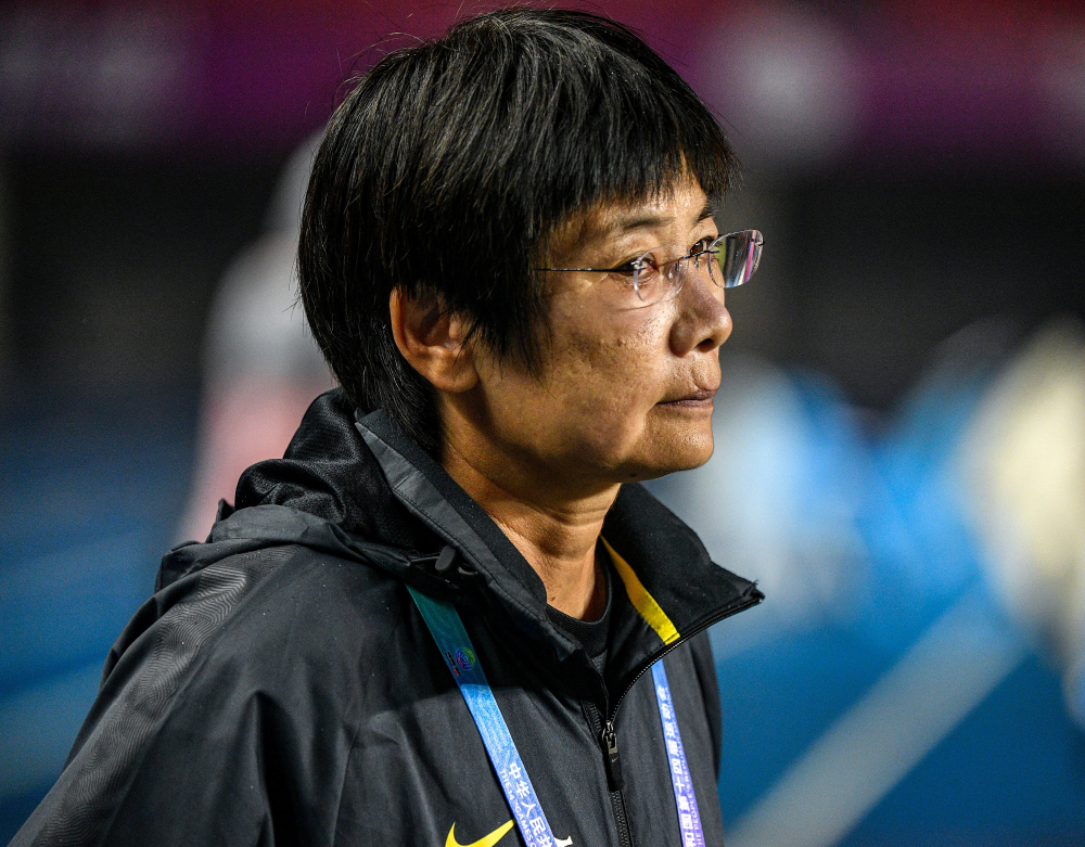 连续“神换人”力夺亚洲杯！请允许我们对水庆霞指导说一声：谢谢