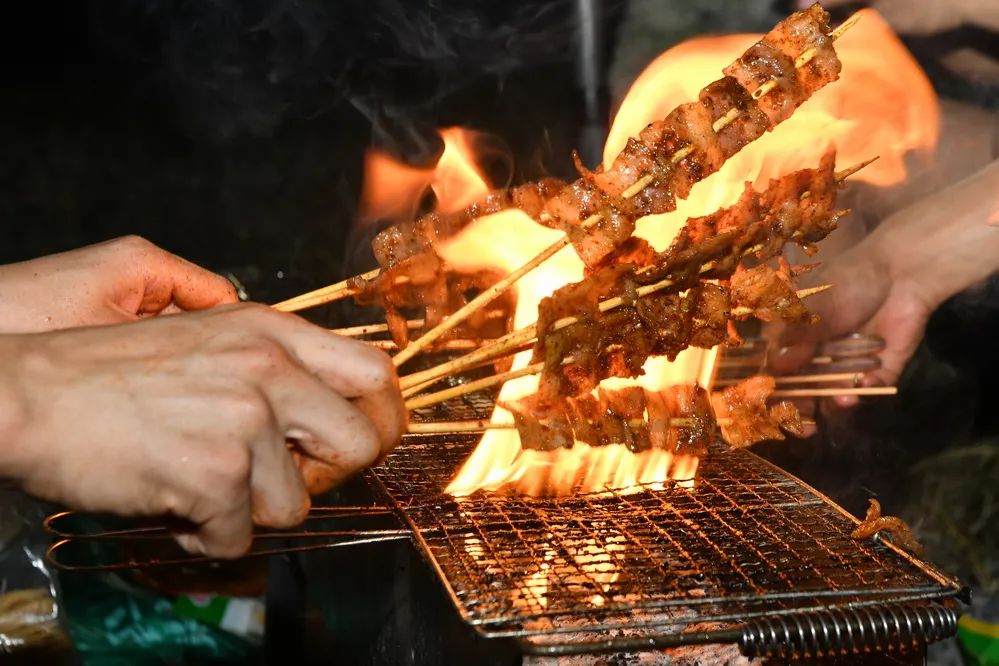 第71集团军：欢声笑语庆国庆，群众性文化活动暖兵心！