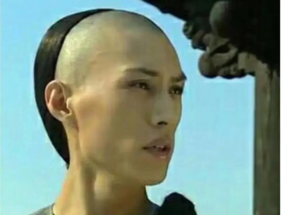 颜值令人发狂的四大男星,4位年轻时颜值逆天的男星