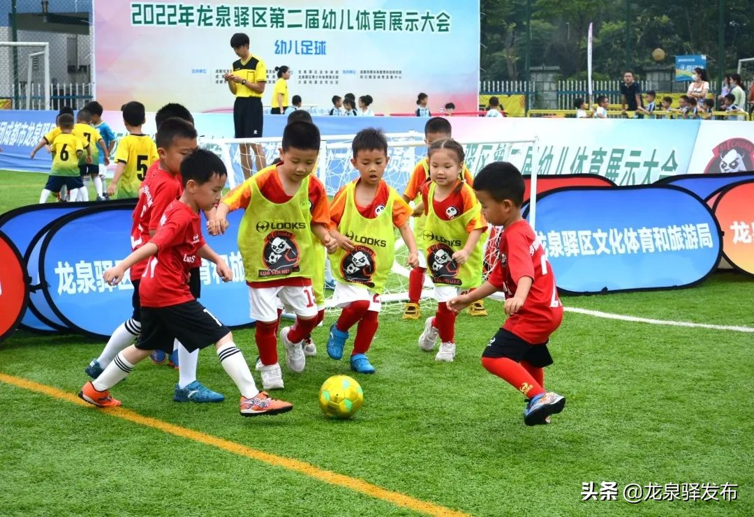 废弃广场变公园,废弃篮球场变身社区休闲广场