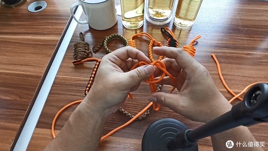 捆绑绳子教程简单方法,捆绳子怎么捆又快又好看