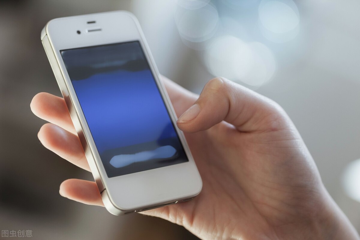 食品袋中的干燥剂一包也别扔,食品干燥剂包的另类妙用