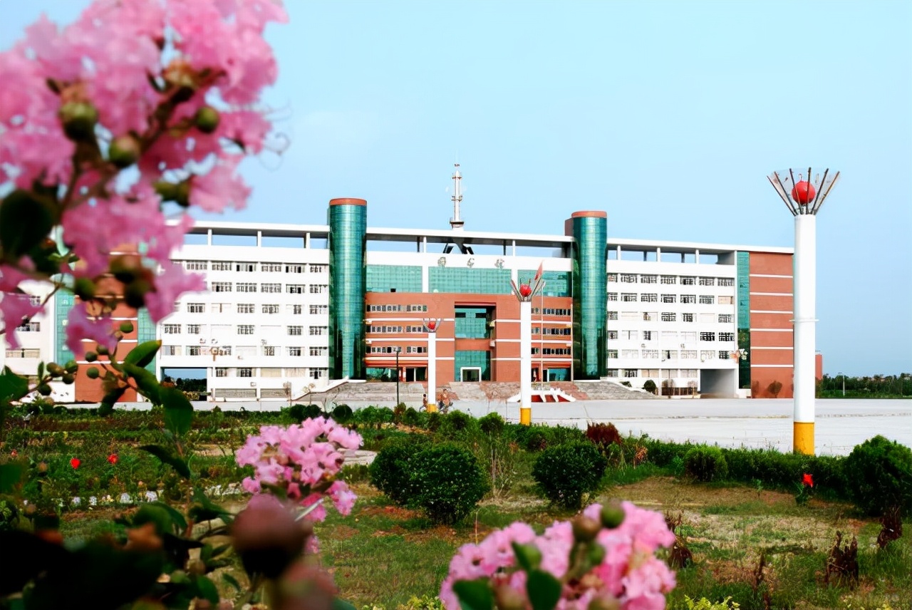 睢县落户的大学,河南省睢县有几所大学