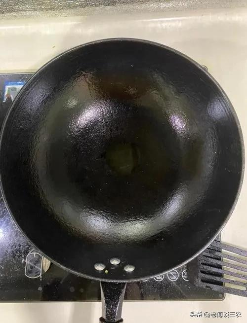 劣质铁锅对人体有什么危害,怎样识别毒铁锅的危害